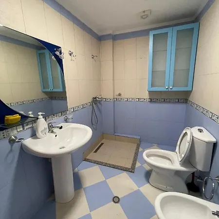Pine Terrace Apartment